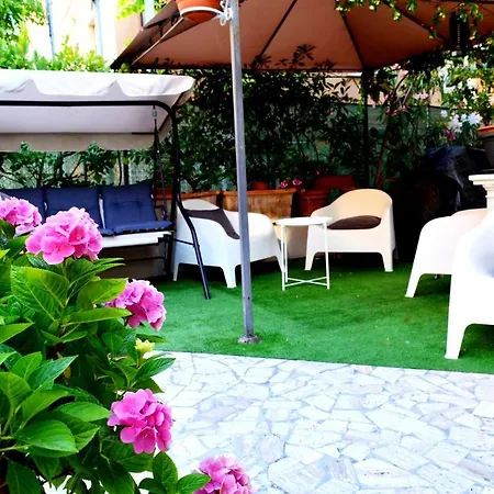 Casa de hóspedes In Guest - New Cirene Triple Comfort Full Rimini