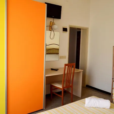 Casa de hóspedes In Guest - New Cirene Triple Comfort Full
