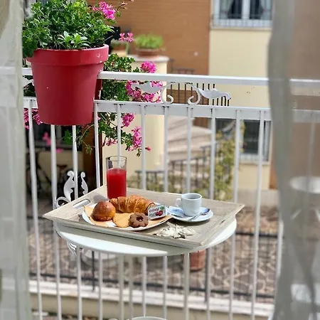 In Guest - New Cirene Triple Comfort Full Casa de hóspedes Rimini