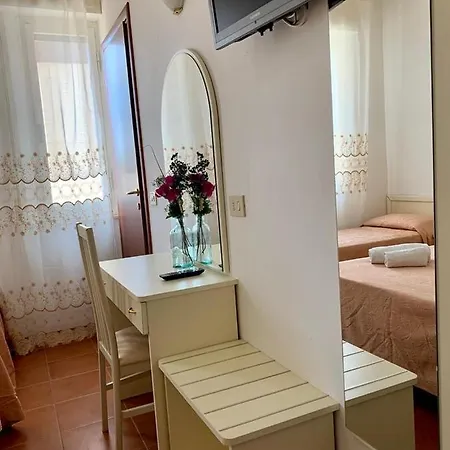 In Guest - New Cirene Triple Comfort Full