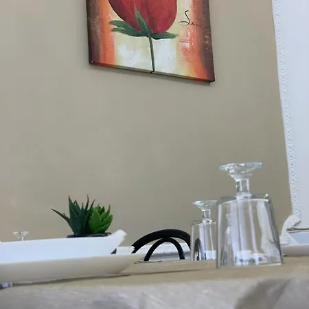 بيت ضيافة In Guest - New Cirene Triple Comfort Full ريميني
